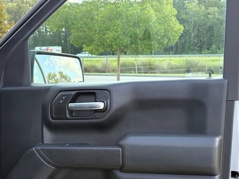 Used 2024 Chevrolet Silverado 1500 Custom RWD image 34