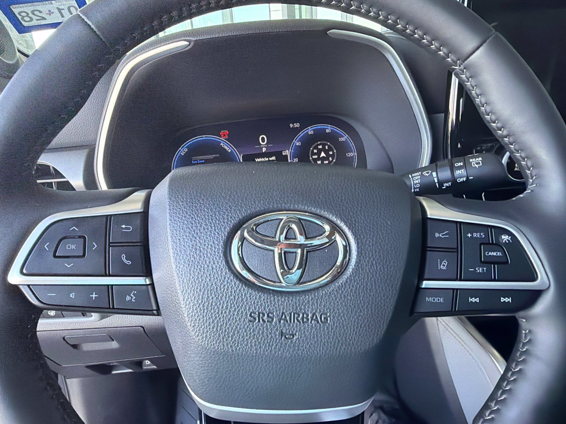 Certified 2026 Toyota Highlander Limited AWD/4WD image 17