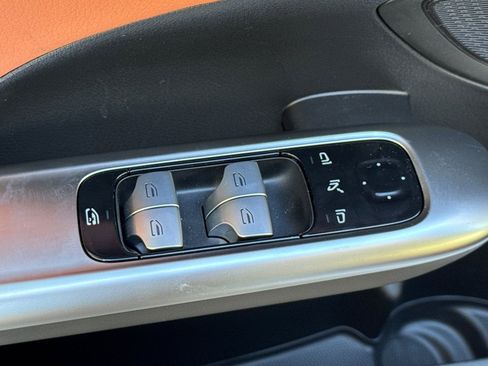 New 2026 Mercedes-Benz C 300 Sedan image 23