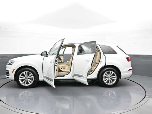 Used 2019 Audi Q7 3.0T Premium w/ Convenience Package AWD/4WD image 45