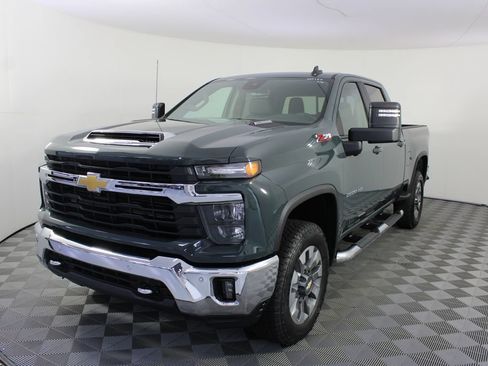 New 2026 Chevrolet Silverado 2500 LT AWD/4WD image 21