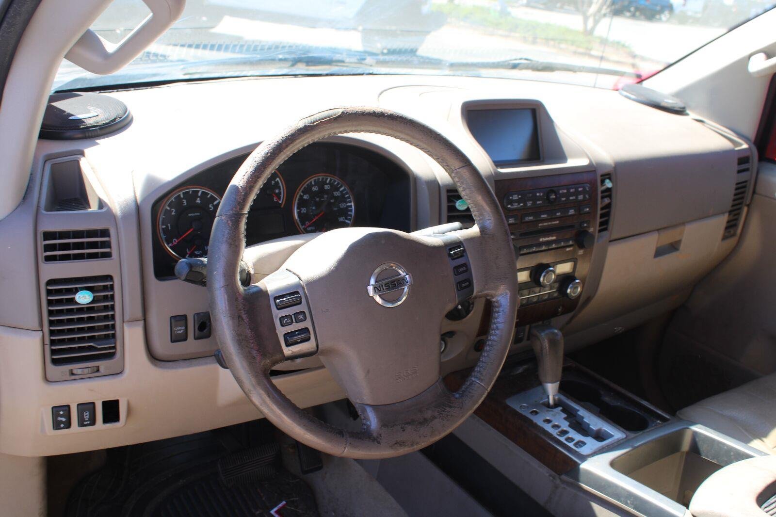 Used 2012 Nissan Titan SL w/ SL Technology Pkg AWD/4WD image 7