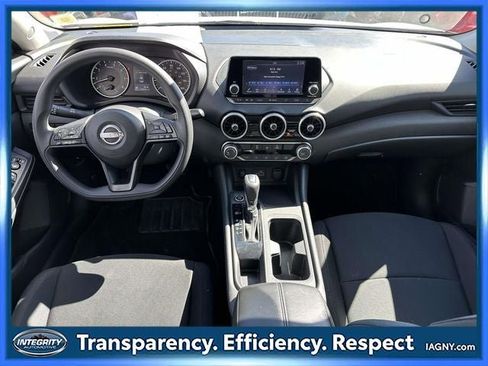 Certified 2024 Nissan Sentra S FWD image 12
