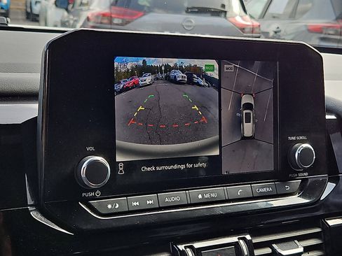 Certified 2024 Nissan Pathfinder Rock Creek image 18