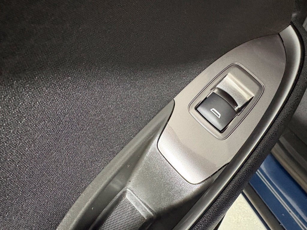 Used 2024 Chevrolet Malibu RS FWD image 34