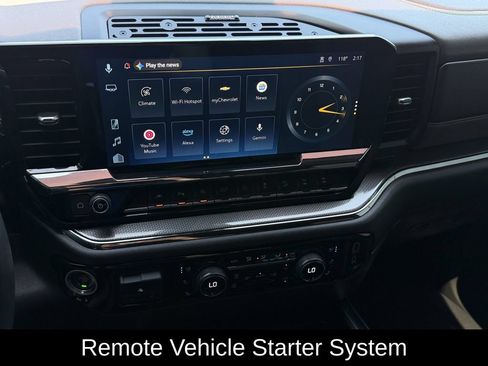 Used 2023 Chevrolet Silverado 1500 ZR2 w/ Technology Package AWD/4WD image 20