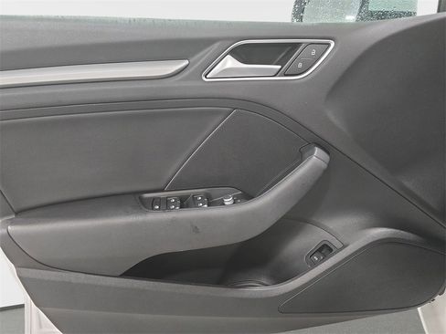 Used 2017 Audi A3 2.0T Premium image 26