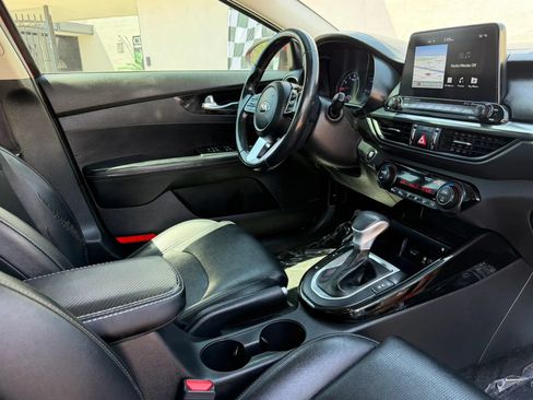 Used 2021 Kia Forte EX FWD image 10