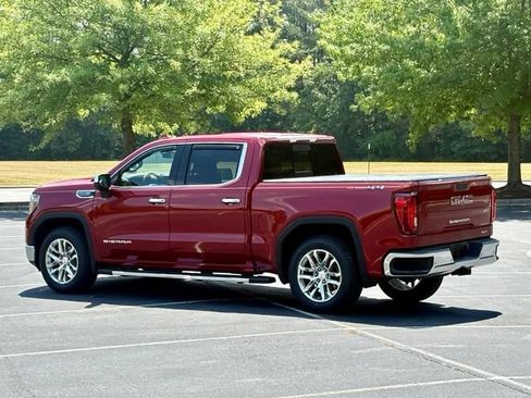 Used 2019 GMC Sierra 1500 SLT w/ SLT Premium Plus Package AWD/4WD image 4