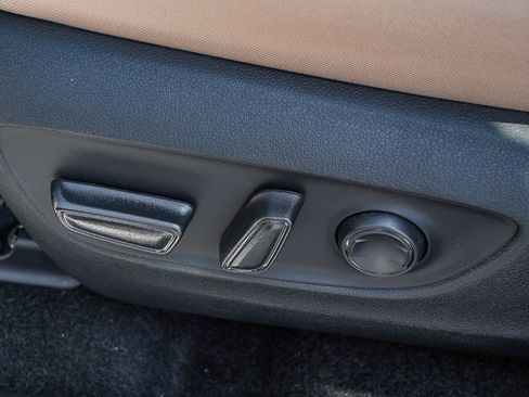 New 2025 Toyota RAV4 XLE image 17