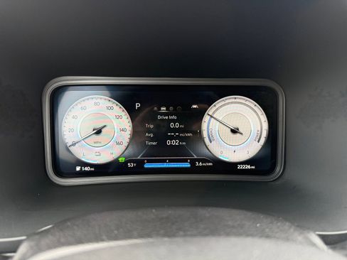 Used 2023 Hyundai Kona SE image 11