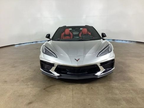 Used 2024 Chevrolet Corvette Stingray Premium Conv w/ Z51 Performance Package RWD image 2