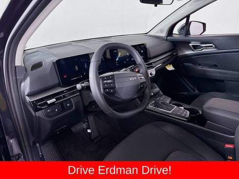 Used 2026 Kia Sportage LX AWD/4WD image 7