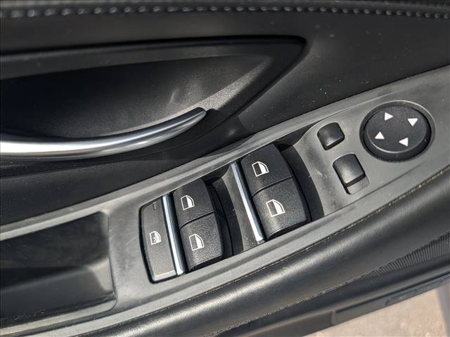 Used 2016 BMW 535i xDrive Sedan AWD/4WD image 28
