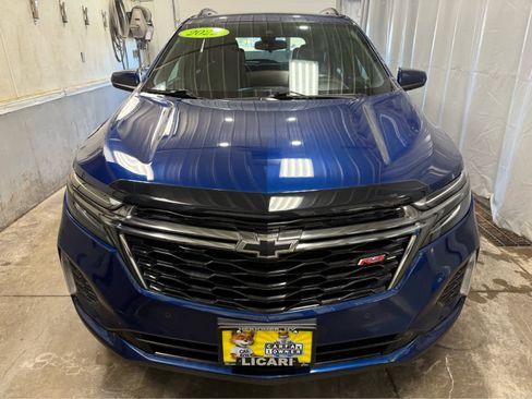 Used 2022 Chevrolet Equinox RS image 2