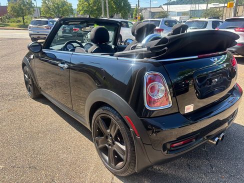 Used 2014 MINI Cooper S FWD image 4