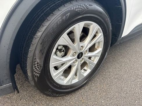 Used 2024 Ford Escape Active image 9