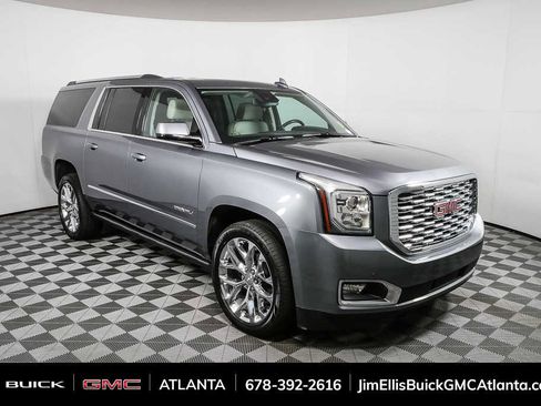 Used 2020 GMC Yukon XL Denali w/ Denali Premium Package RWD image 1