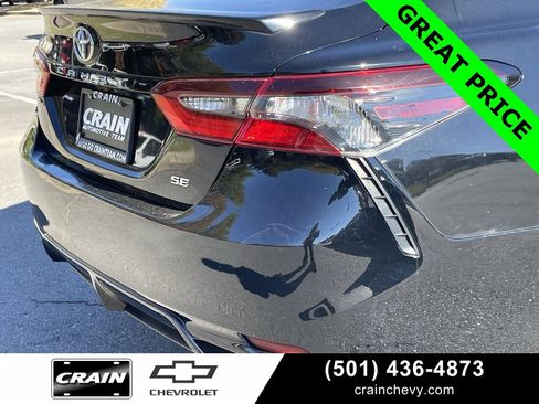 Used 2021 Toyota Camry SE image 10