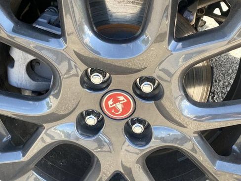 Used 2019 FIAT 124 Spider Abarth w/ Navigation & Sound Group RWD image 6