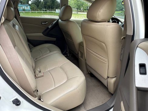 Used 2013 Nissan Murano SV FWD image 13