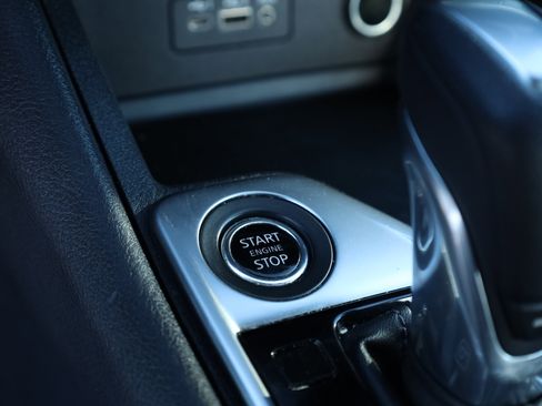 Used 2022 Nissan Sentra SV image 28