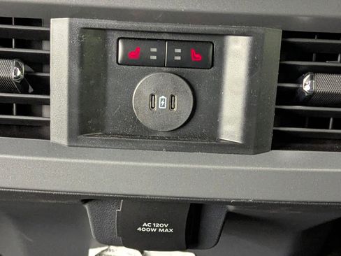 New 2026 Ford F250 Lariat w/ Chrome Package image 23