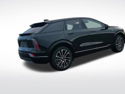New 2026 Cadillac Optiq Sport 1 image 6