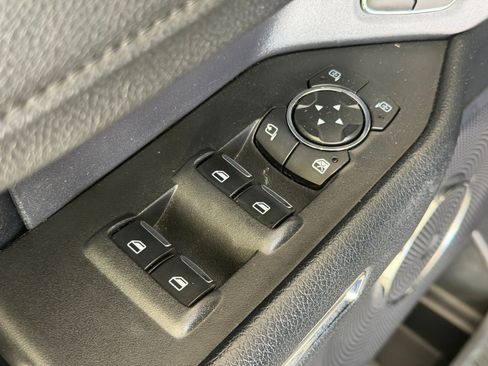 Used 2019 Ford Expedition XLT w/ Equipment Group 202A RWD image 27