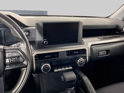 Used 2024 Toyota Tacoma SR5 AWD/4WD image 7