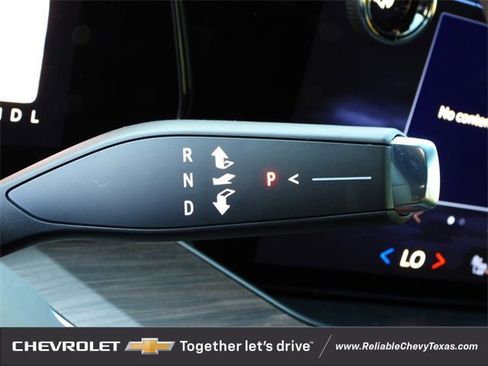 New 2026 Chevrolet Suburban LT w/ Comfort Package image 19