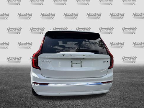 Used 2026 Volvo XC90 B6 Plus w/ Protection Package Premier AWD/4WD image 11