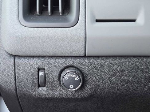 Used 2022 Chevrolet Colorado W/T w/ WT Convenience Package image 17