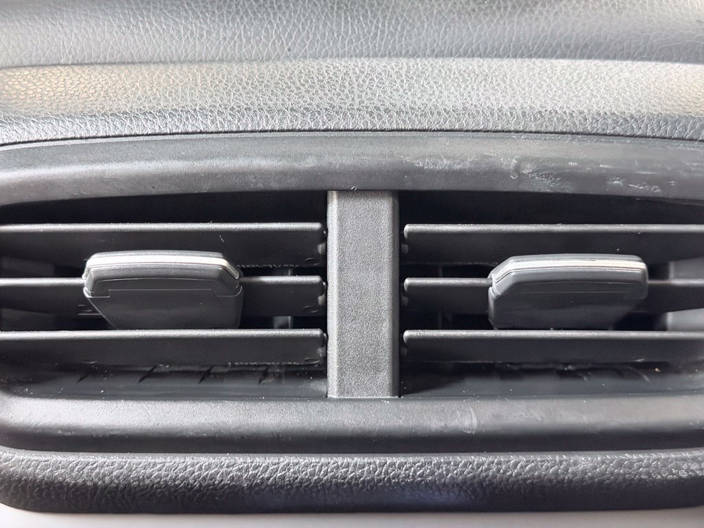 Used 2025 Honda Pilot Touring image 27