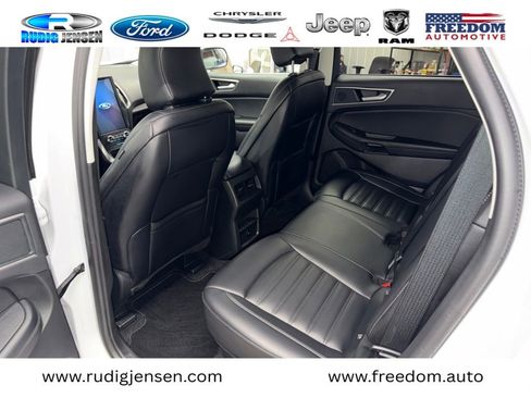 Used 2024 Ford Edge SEL image 12