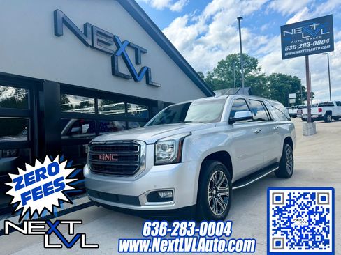 Used 2019 GMC Yukon XL SLT AWD/4WD image 1
