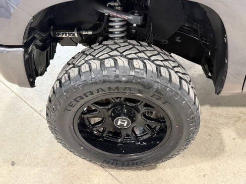 Used 2019 Toyota Tundra SR5 AWD/4WD image 14