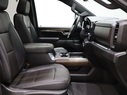 Used 2024 Chevrolet Silverado 3500 High Country w/ High Country Premium Package AWD/4WD image 10