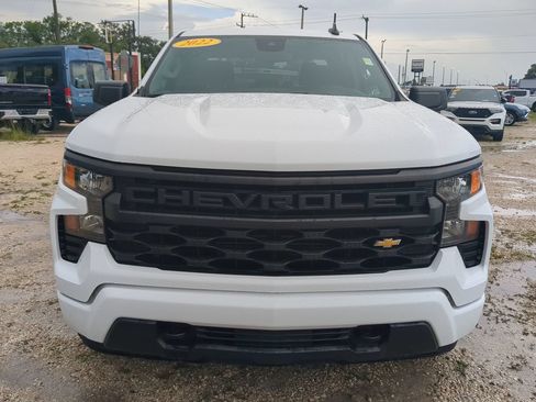 Used 2022 Chevrolet Silverado 1500 Custom RWD image 9