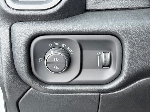 New 2026 RAM 3500 Tradesman w/ Chrome Appearance Group A AWD/4WD image 11