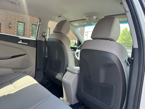 Used 2021 Hyundai Tucson SE image 17