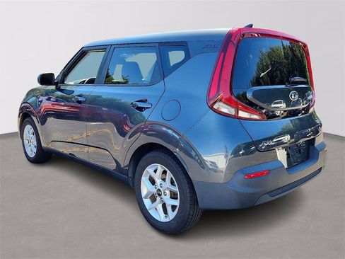 Used 2021 Kia Soul S image 4