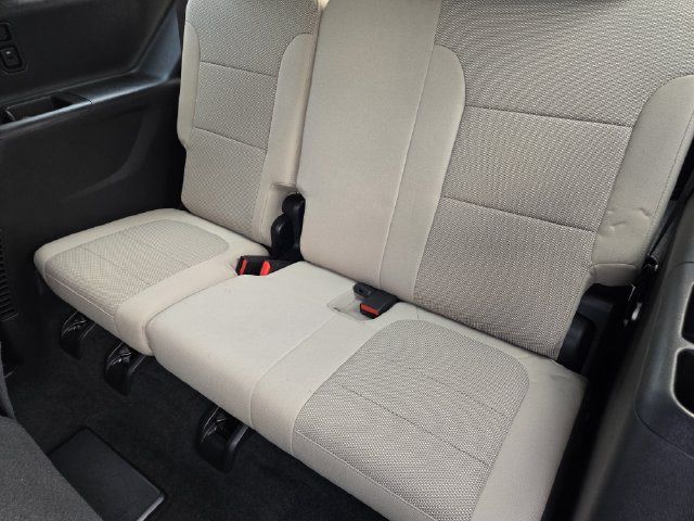 Used 2023 Chevrolet Traverse LS w/ Safety Package FWD image 29