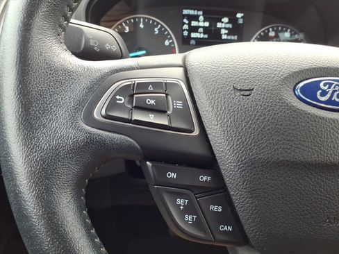 Used 2022 Ford EcoSport SES image 17