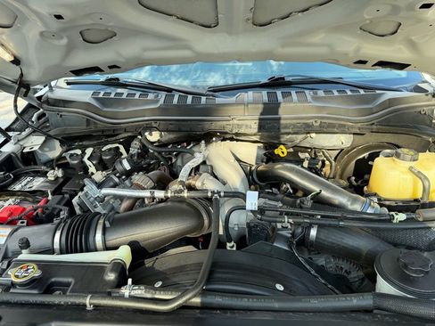 Used 2021 Ford F250 Lariat image 14