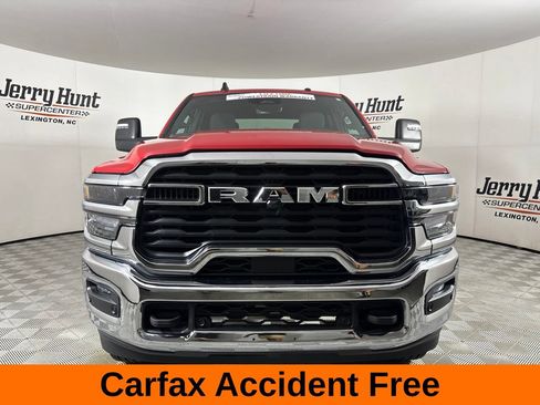 Used 2026 RAM 2500 Big Horn AWD/4WD image 3