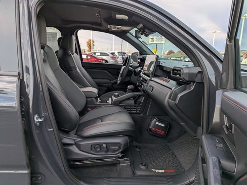 Certified 2025 Toyota Tacoma TRD Pro image 29