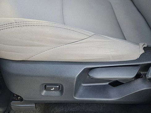 Used 2024 Toyota Tacoma SR5 image 17