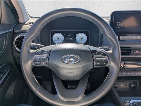 Used 2022 Hyundai Kona Limited image 10