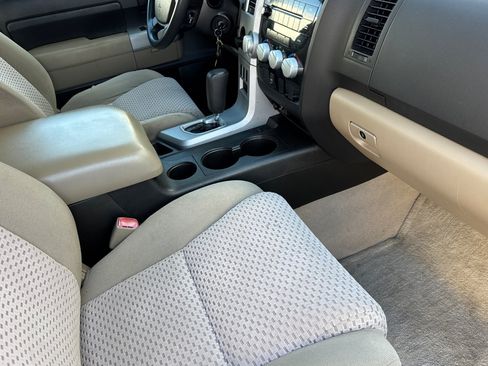 Used 2007 Toyota Tundra SR5 w/ Preferred Accessory Pkg RWD image 18